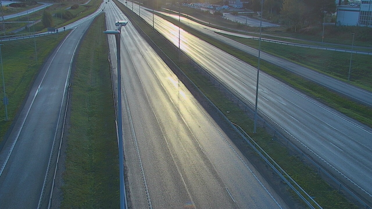 Weather Camera Image Road 50 Vantaa Tuupakka, Vantaa, Uusimaa