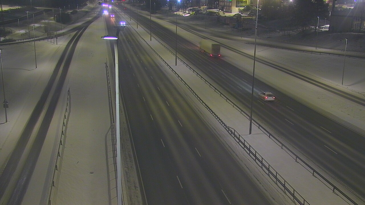 Weather Camera Image Road 50 Vantaa Tuupakka, Vantaa, Uusimaa
