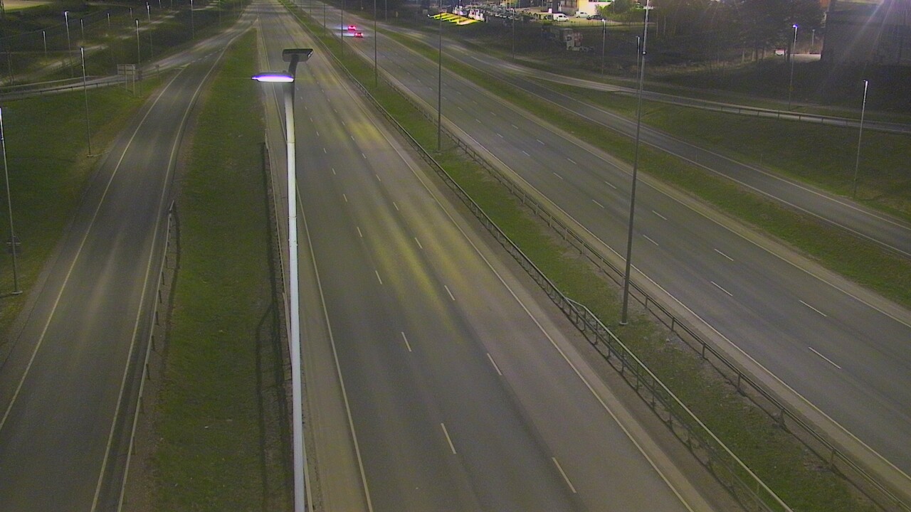 Weather Camera Image Road 50 Vantaa Tuupakka, Vantaa, Uusimaa
