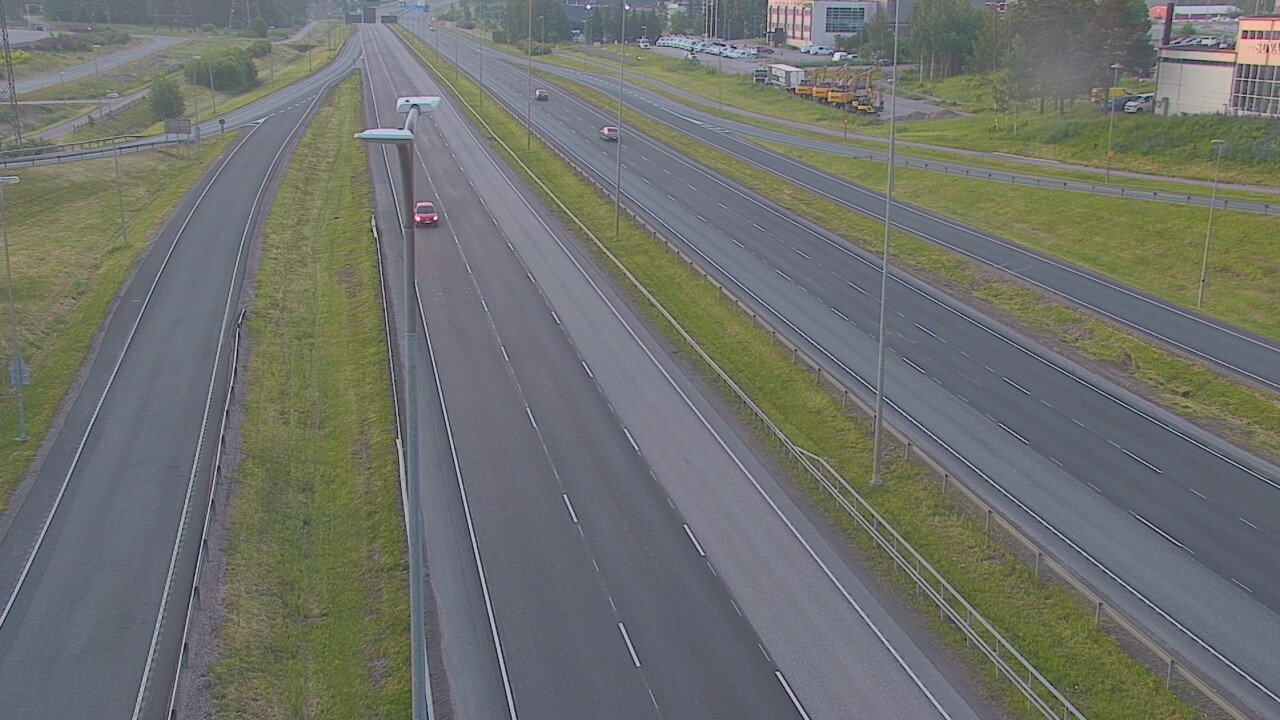Weather Camera Image Road 50 Vantaa Tuupakka, Vantaa, Uusimaa