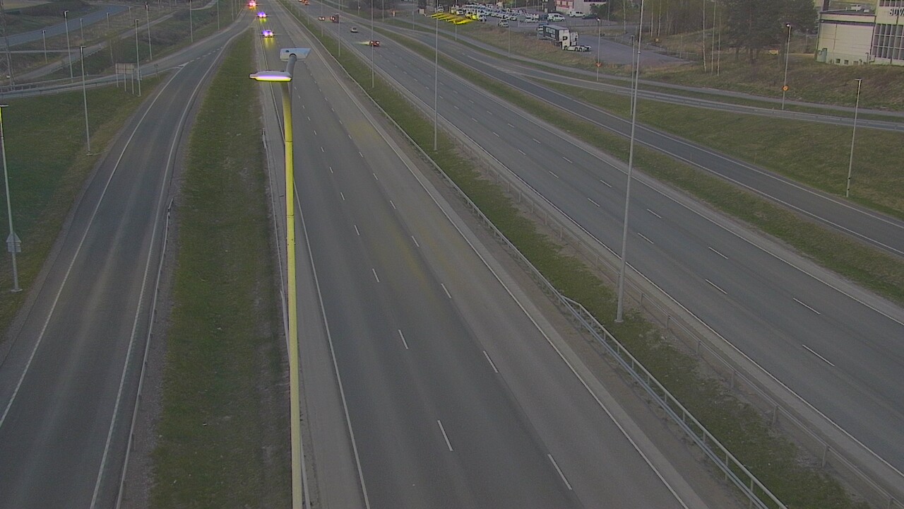 Weather Camera Image Road 50 Vantaa Tuupakka, Vantaa, Uusimaa