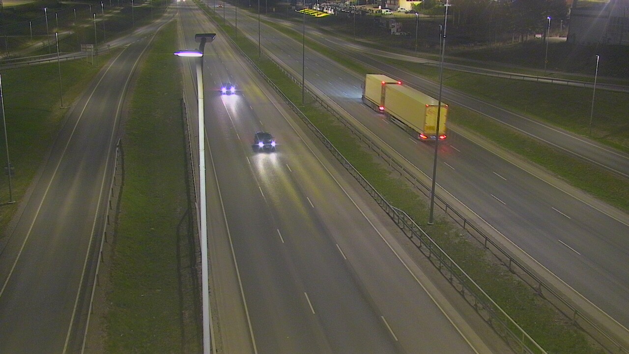 Weather Camera Image Road 50 Vantaa Tuupakka, Vantaa, Uusimaa