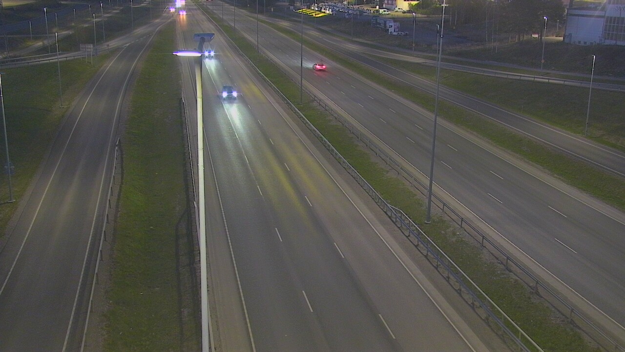 Weather Camera Image Road 50 Vantaa Tuupakka, Vantaa, Uusimaa
