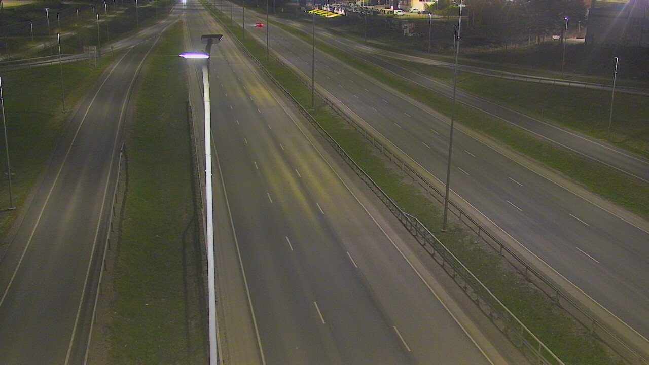 Weather Camera Image Road 50 Vantaa Tuupakka, Vantaa, Uusimaa