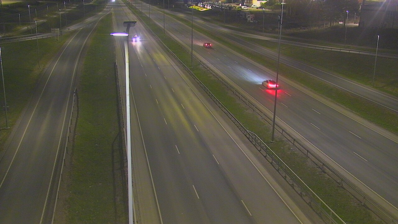 Weather Camera Image Road 50 Vantaa Tuupakka, Vantaa, Uusimaa