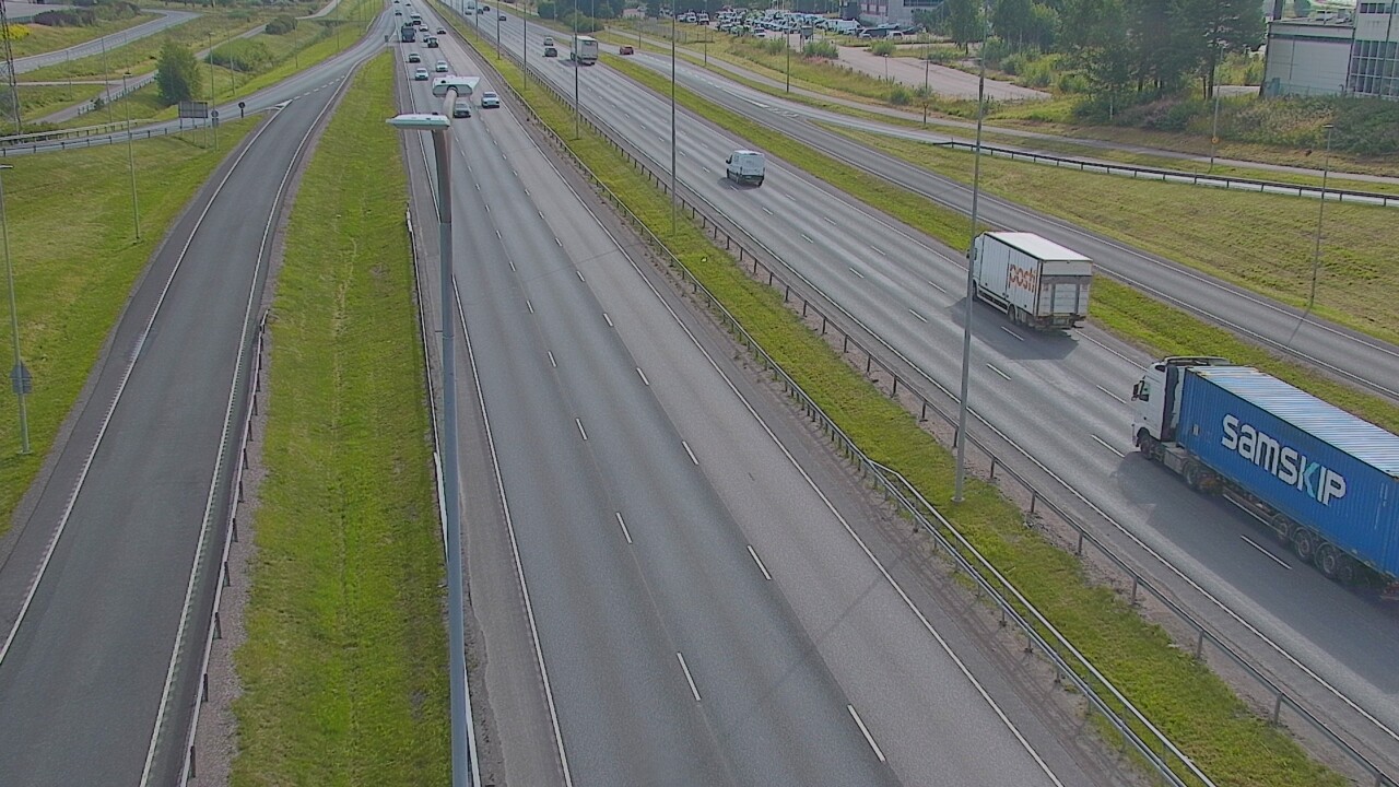 Weather Camera Image Road 50 Vantaa Tuupakka, Vantaa, Uusimaa