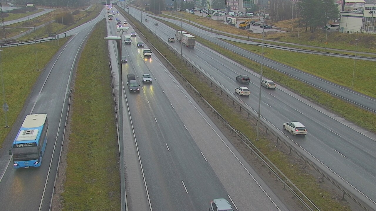 Weather Camera Image Väg 50 Vanda Stubbacka, Vantaa, Uusimaa