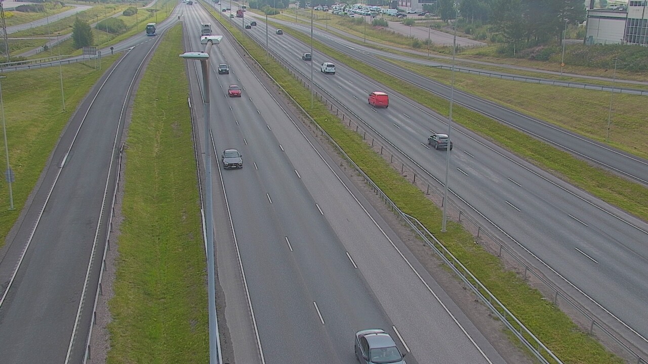 Weather Camera Image Road 50 Vantaa Tuupakka, Vantaa, Uusimaa