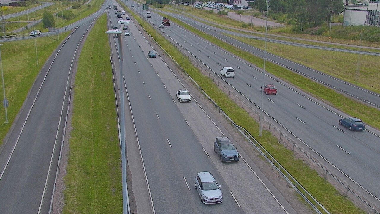 Weather Camera Image Road 50 Vantaa Tuupakka, Vantaa, Uusimaa
