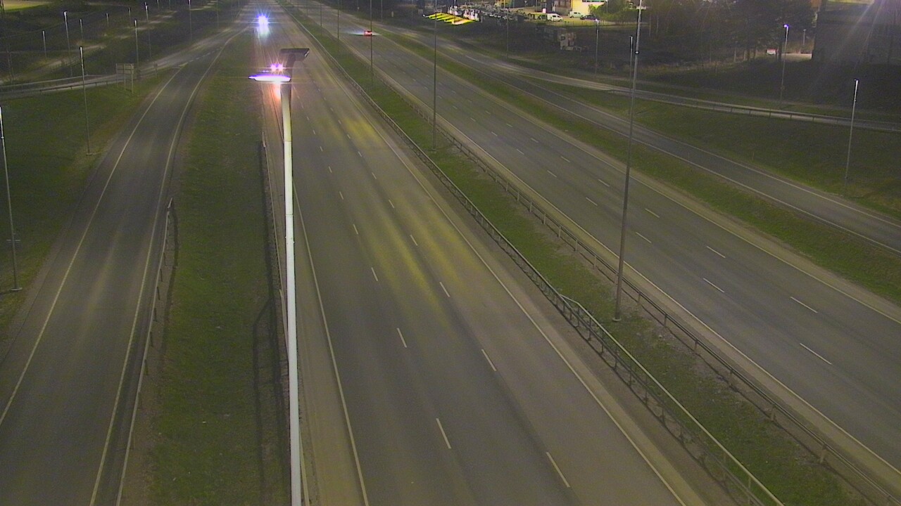 Weather Camera Image Road 50 Vantaa Tuupakka, Vantaa, Uusimaa