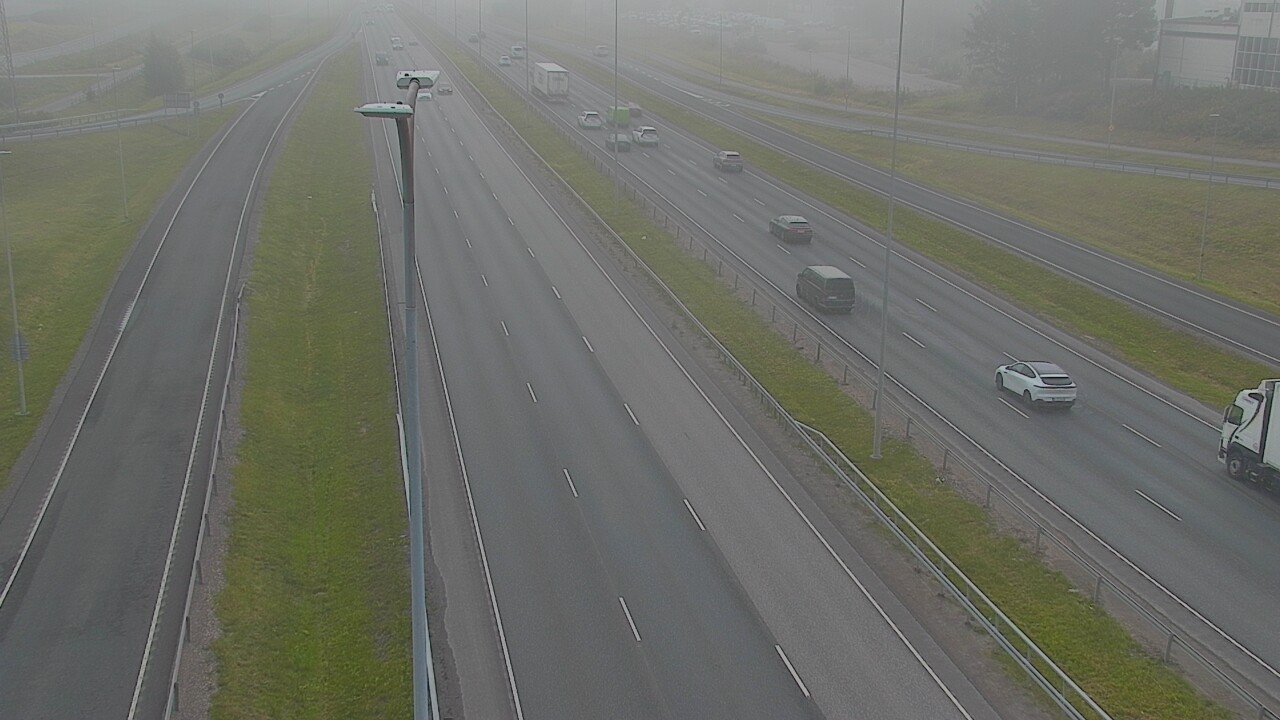 Weather Camera Image Road 50 Vantaa Tuupakka, Vantaa, Uusimaa