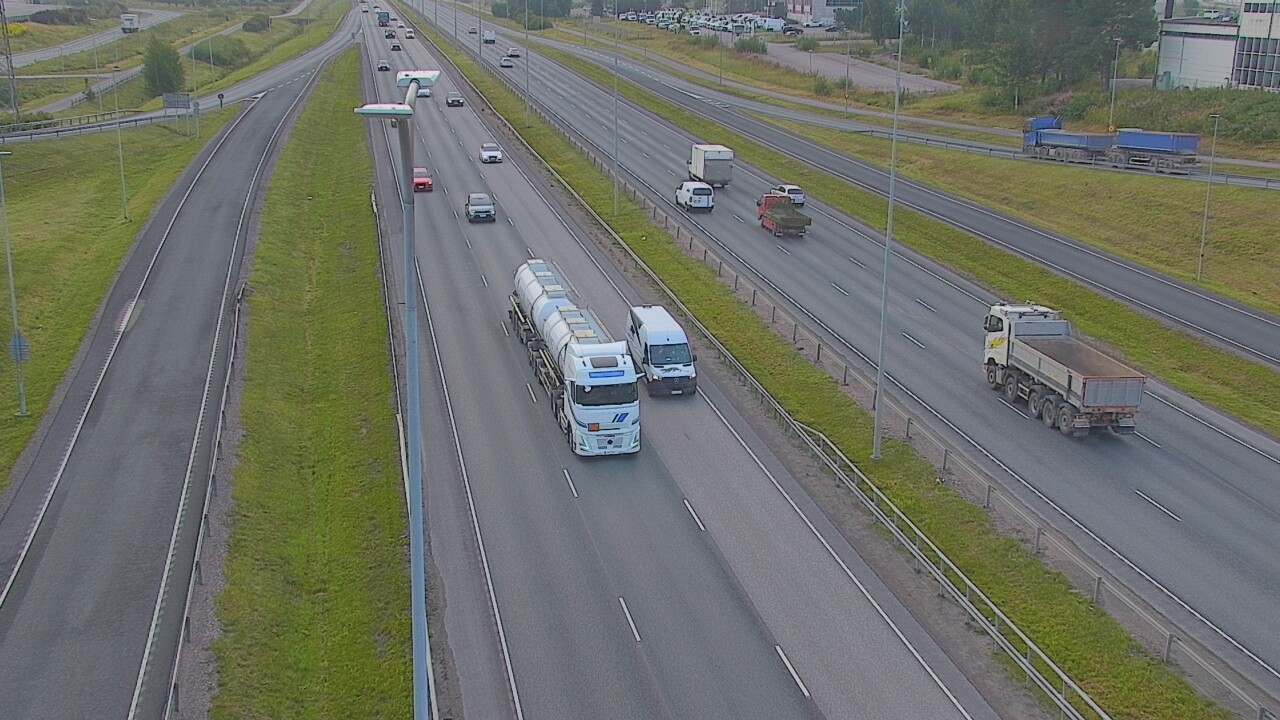 Weather Camera Image Road 50 Vantaa Tuupakka, Vantaa, Uusimaa