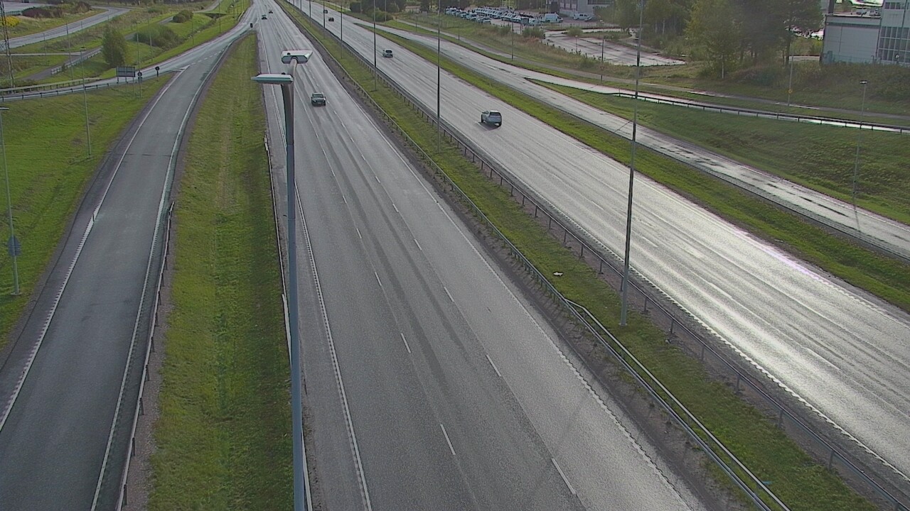 Weather Camera Image Road 50 Vantaa Tuupakka, Vantaa, Uusimaa