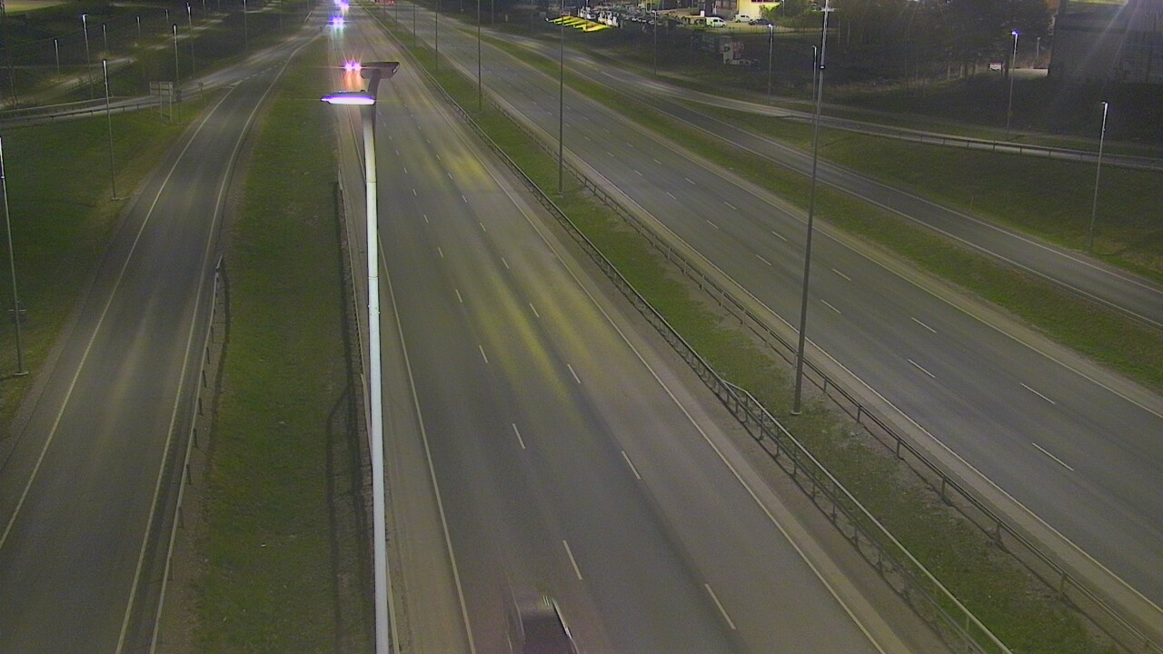 Weather Camera Image Road 50 Vantaa Tuupakka, Vantaa, Uusimaa