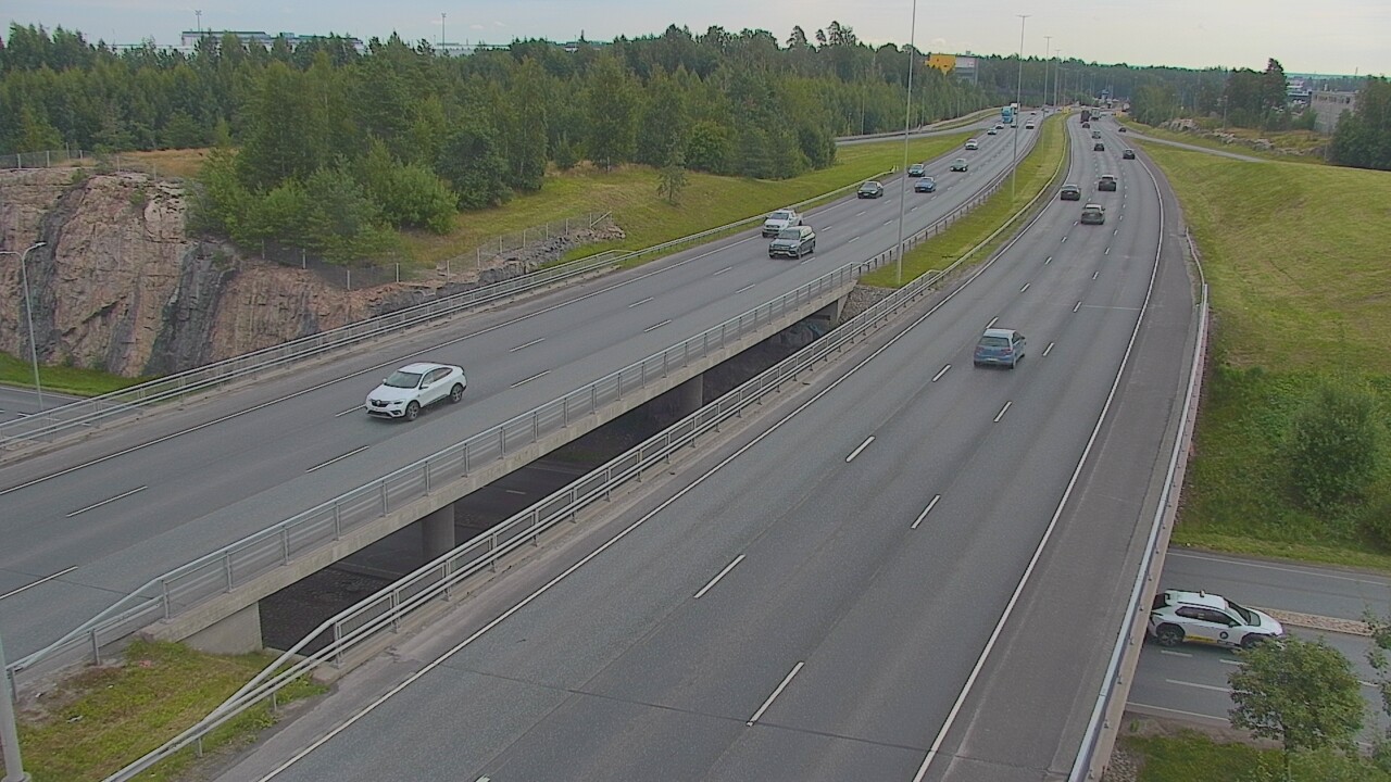 Weather Camera Image Road 50 Vantaa Kalliosola, Vantaa, Uusimaa
