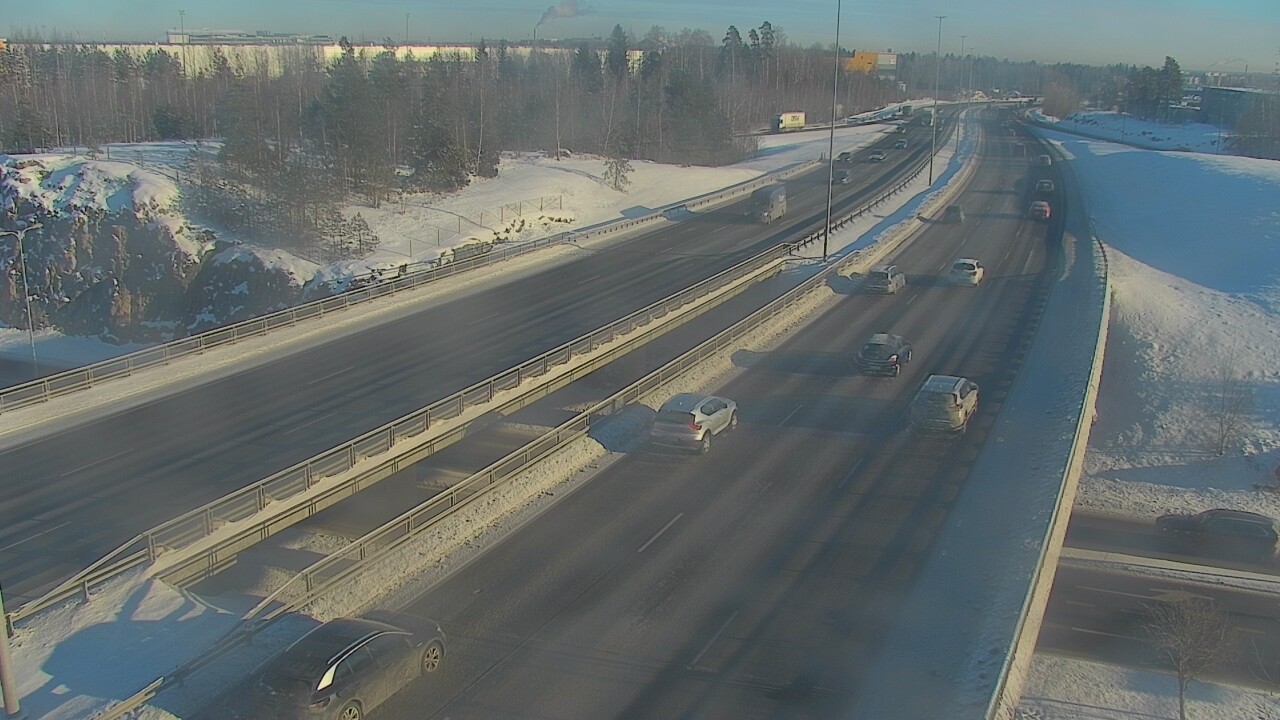 Weather Camera Image Väg 50 Vanda Kalliosola, Vantaa, Uusimaa