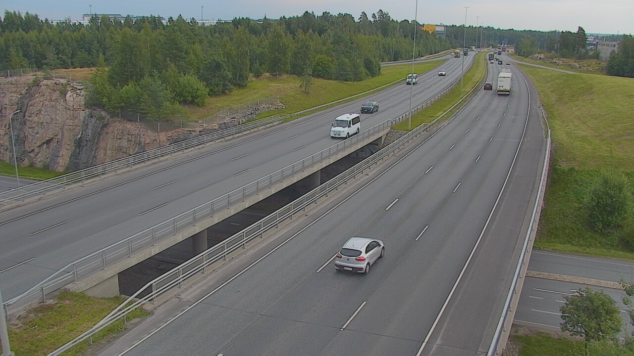 Weather Camera Image Road 50 Vantaa Kalliosola, Vantaa, Uusimaa