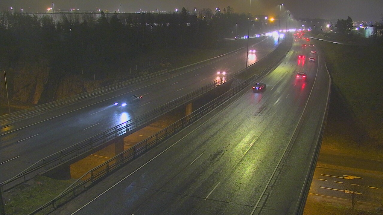 Weather Camera Image Väg 50 Vanda Kalliosola, Vantaa, Uusimaa