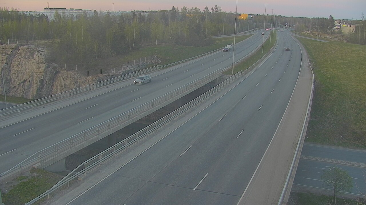 Weather Camera Image Road 50 Vantaa Kalliosola, Vantaa, Uusimaa