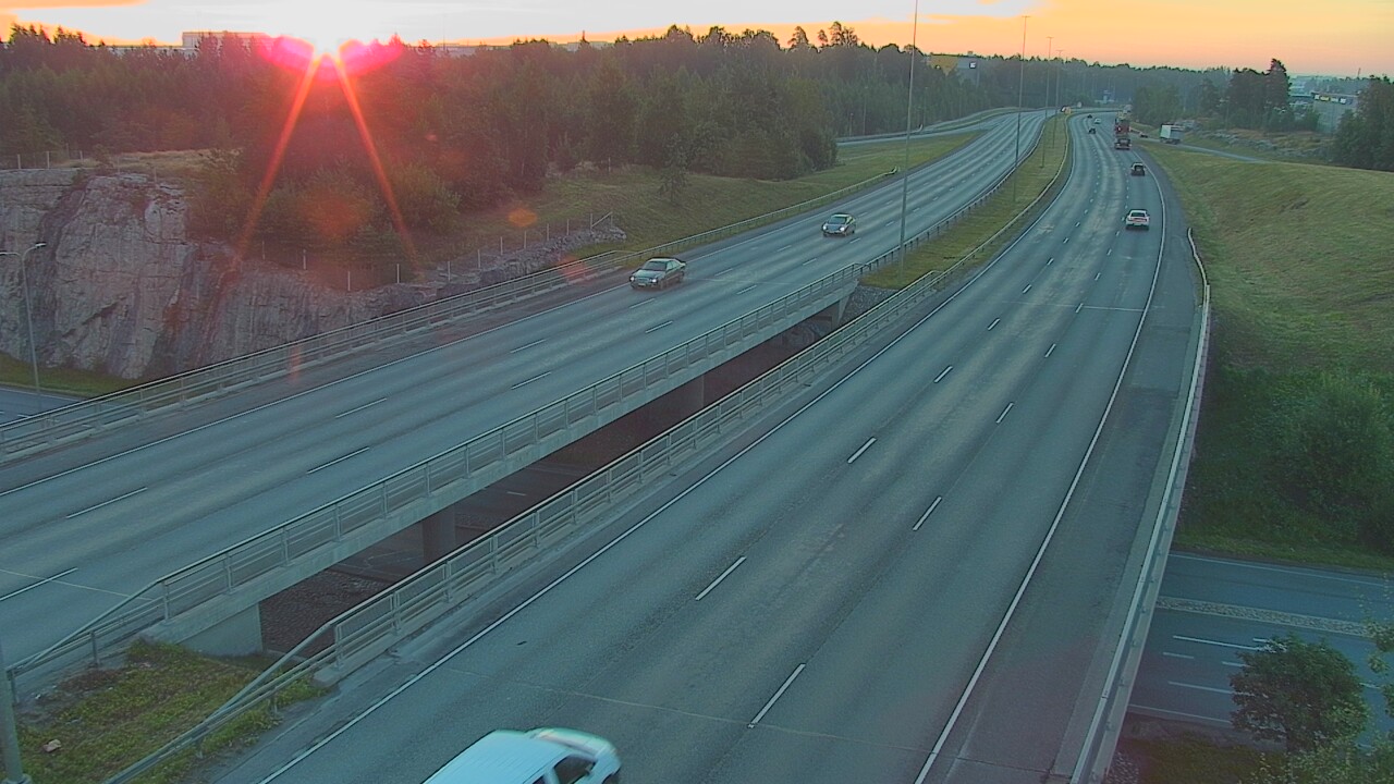 Weather Camera Image Road 50 Vantaa Kalliosola, Vantaa, Uusimaa