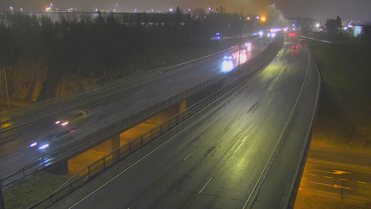Weather Camera Image Väg 50 Vanda Kalliosola, Vantaa, Uusimaa