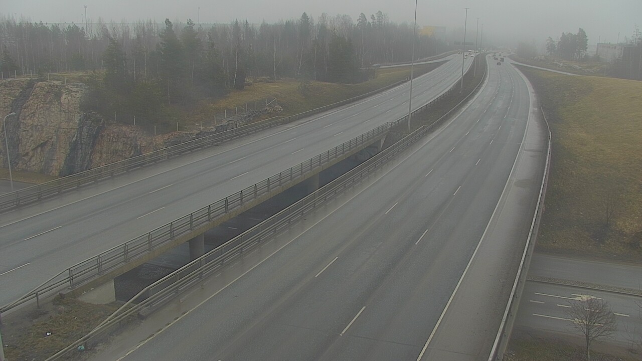 Weather Camera Image Road 50 Vantaa Kalliosola, Vantaa, Uusimaa