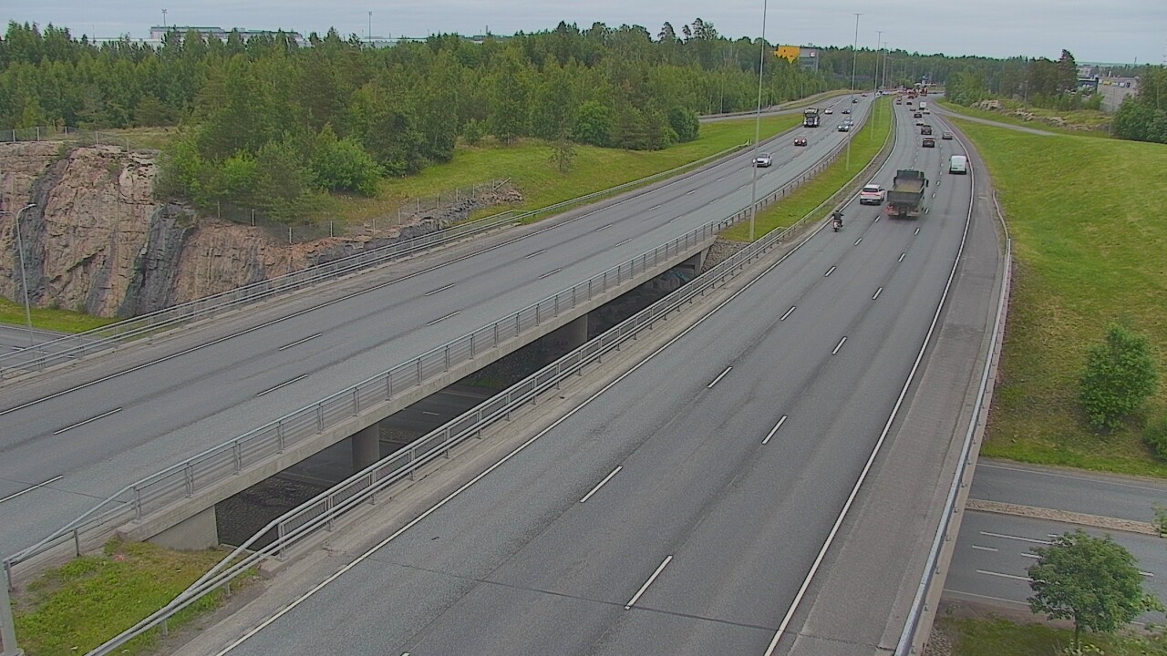 Weather Camera Image Väg 50 Vanda Kalliosola, Vantaa, Uusimaa