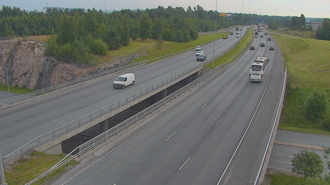 Weather Camera Image Road 50 Vantaa Kalliosola, Vantaa, Uusimaa