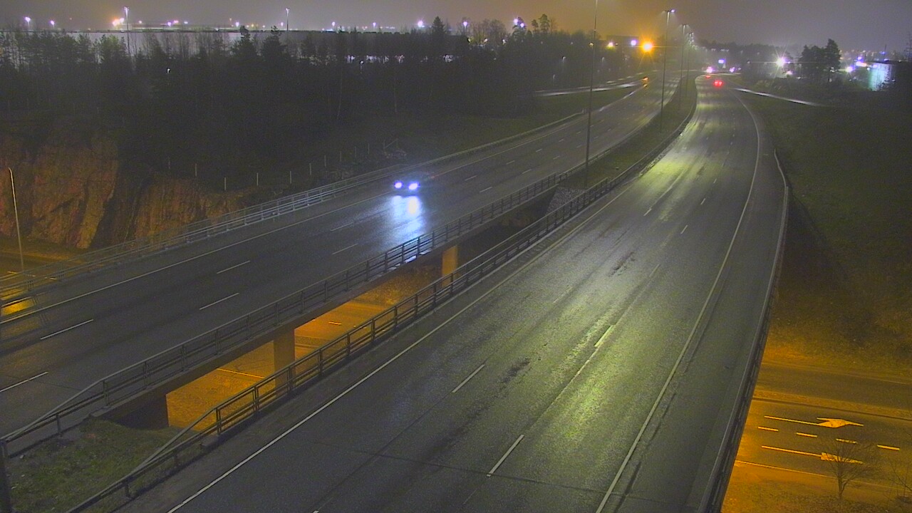 Weather Camera Image Väg 50 Vanda Kalliosola, Vantaa, Uusimaa