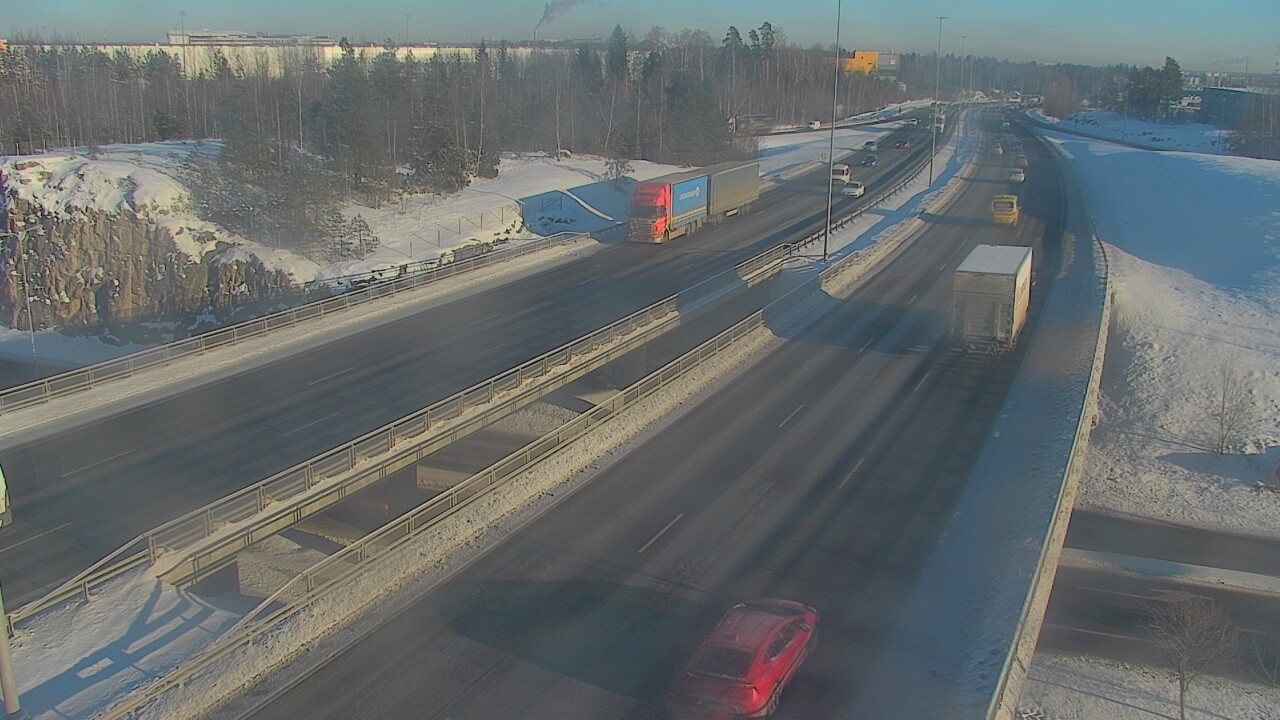 Weather Camera Image Väg 50 Vanda Kalliosola, Vantaa, Uusimaa
