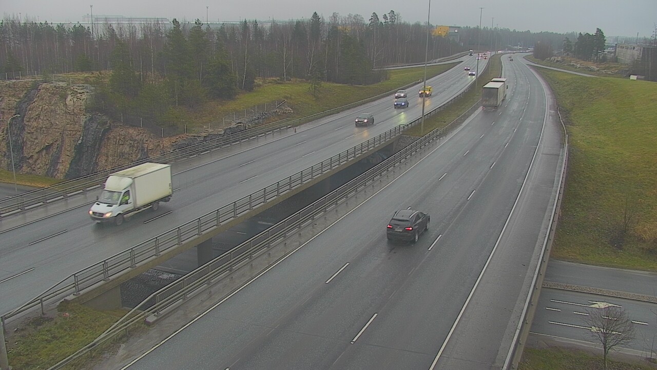 Weather Camera Image Väg 50 Vanda Kalliosola, Vantaa, Uusimaa