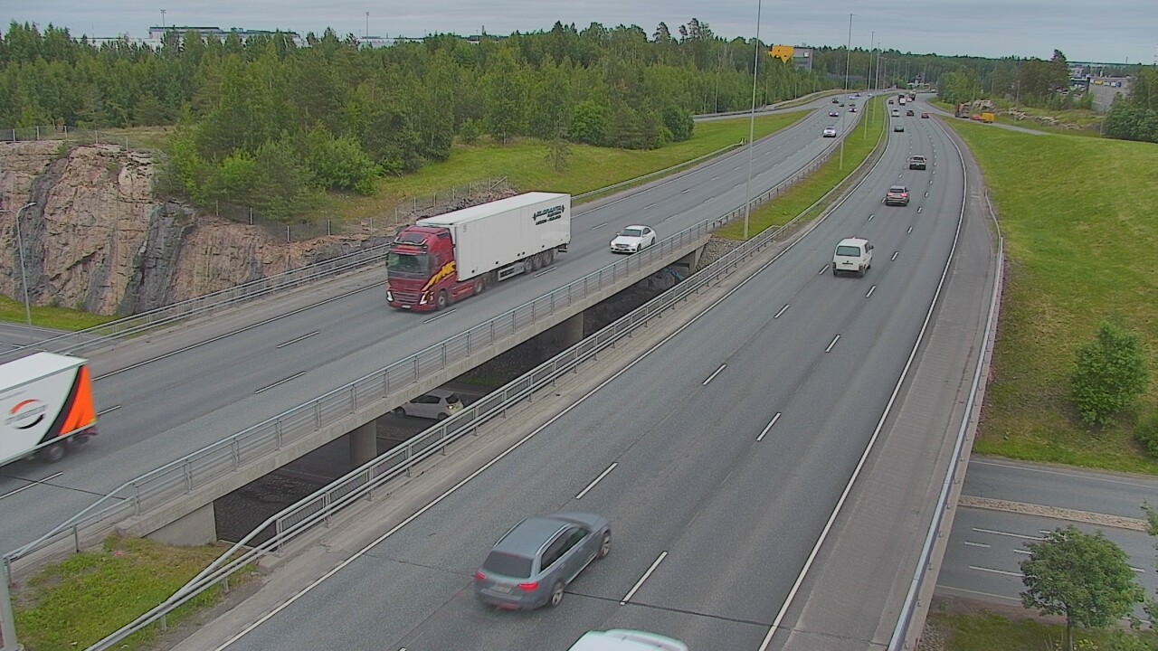 Weather Camera Image Väg 50 Vanda Kalliosola, Vantaa, Uusimaa