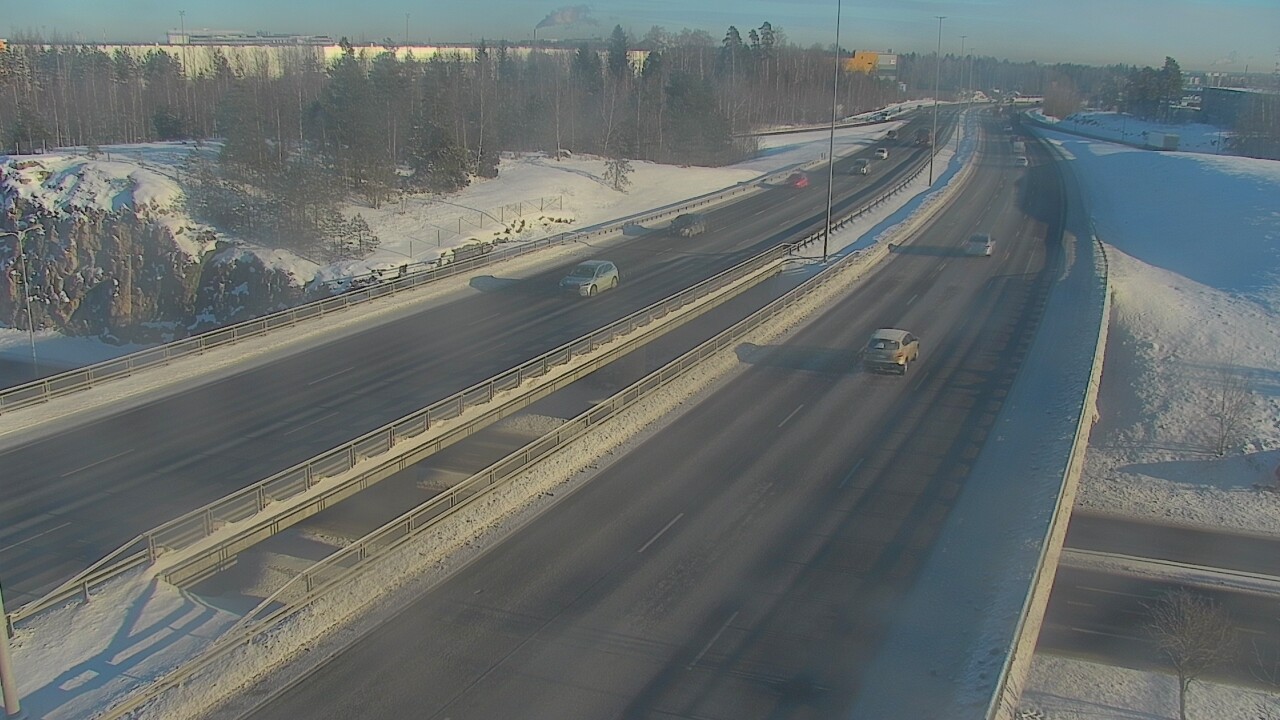 Weather Camera Image Väg 50 Vanda Kalliosola, Vantaa, Uusimaa