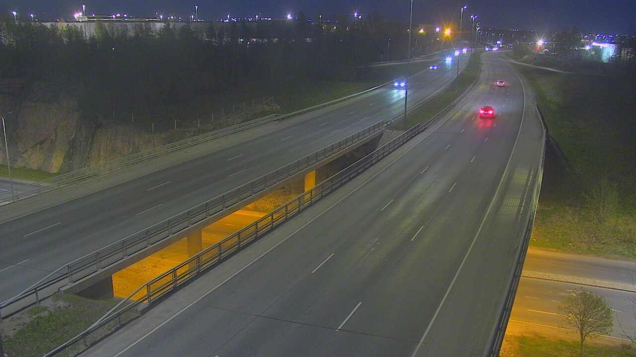 Weather Camera Image Road 50 Vantaa Kalliosola, Vantaa, Uusimaa