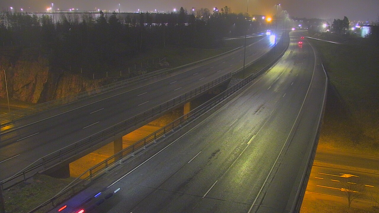 Weather Camera Image Väg 50 Vanda Kalliosola, Vantaa, Uusimaa