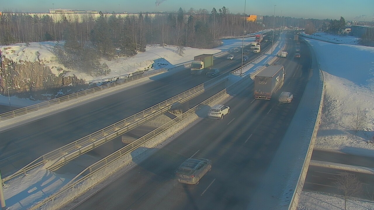 Weather Camera Image Väg 50 Vanda Kalliosola, Vantaa, Uusimaa