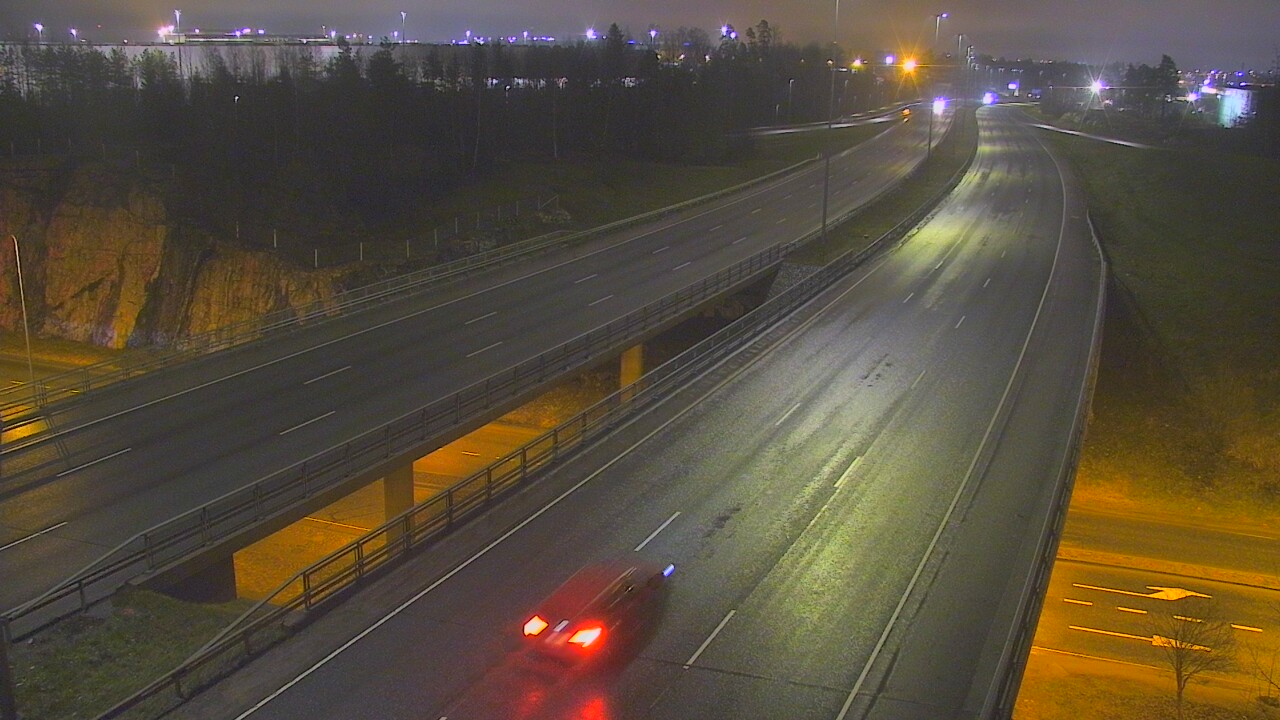 Weather Camera Image Väg 50 Vanda Kalliosola, Vantaa, Uusimaa