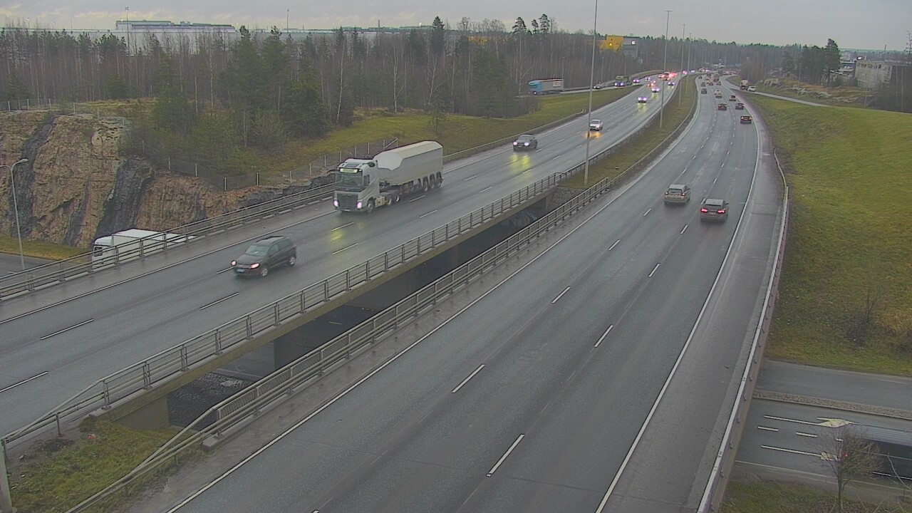 Weather Camera Image Väg 50 Vanda Kalliosola, Vantaa, Uusimaa