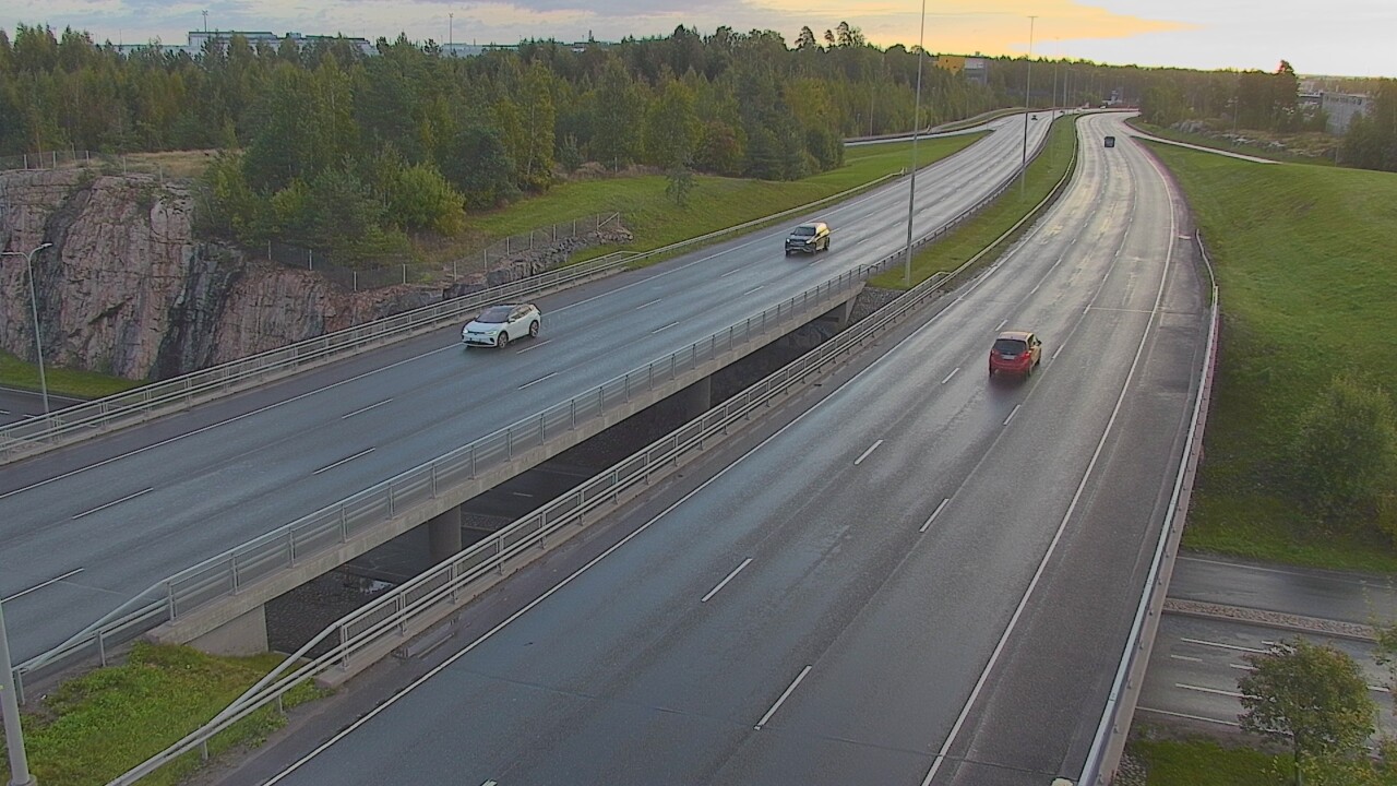 Weather Camera Image Road 50 Vantaa Kalliosola, Vantaa, Uusimaa