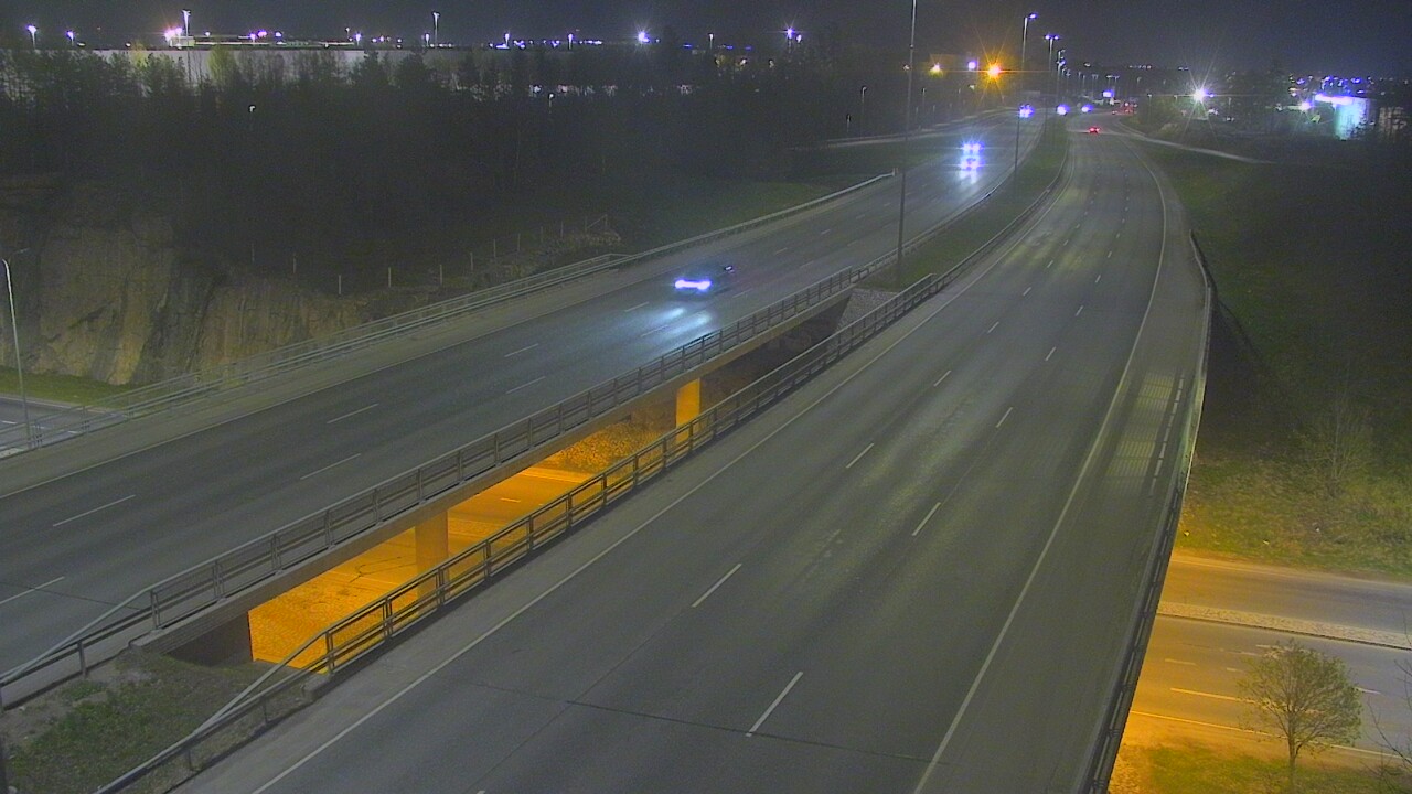 Weather Camera Image Road 50 Vantaa Kalliosola, Vantaa, Uusimaa