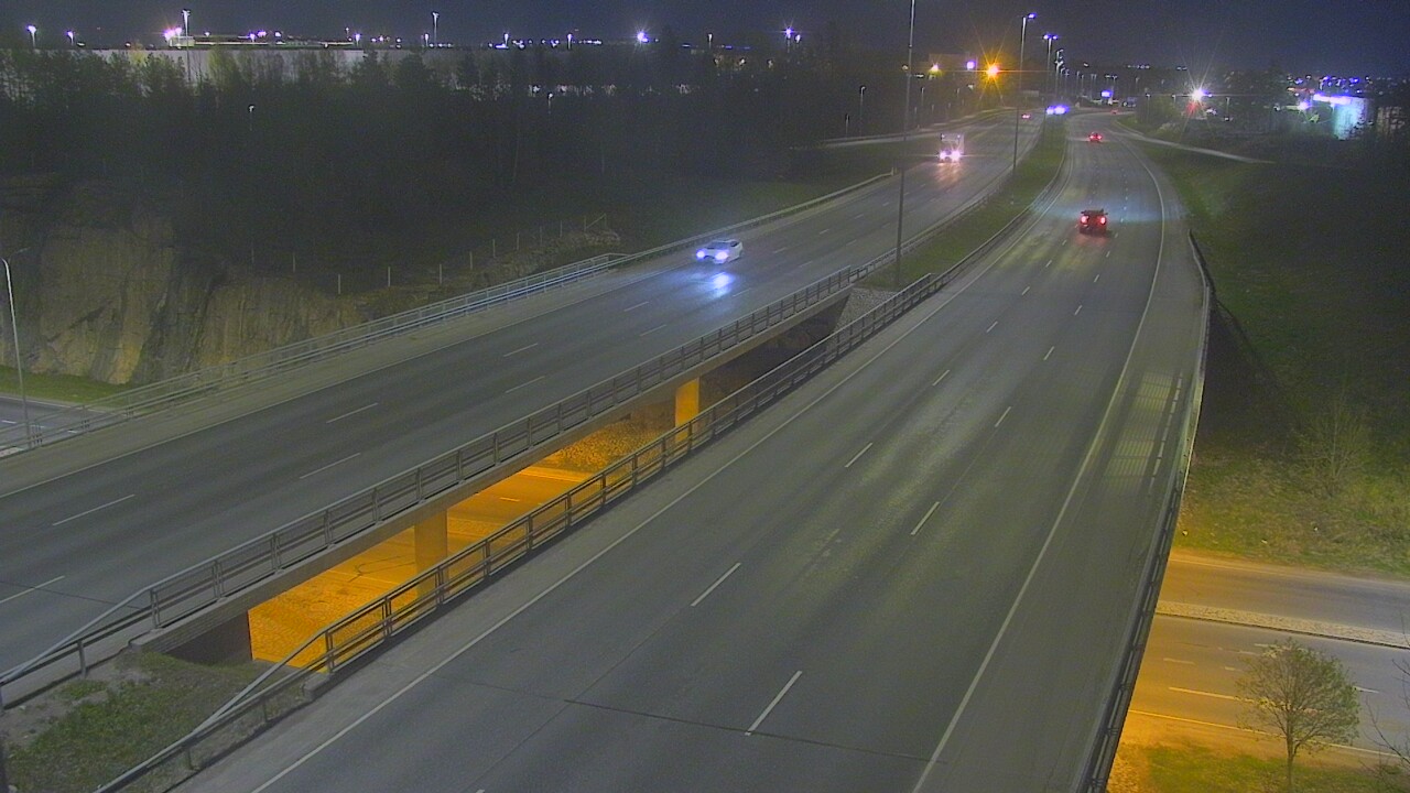 Weather Camera Image Road 50 Vantaa Kalliosola, Vantaa, Uusimaa