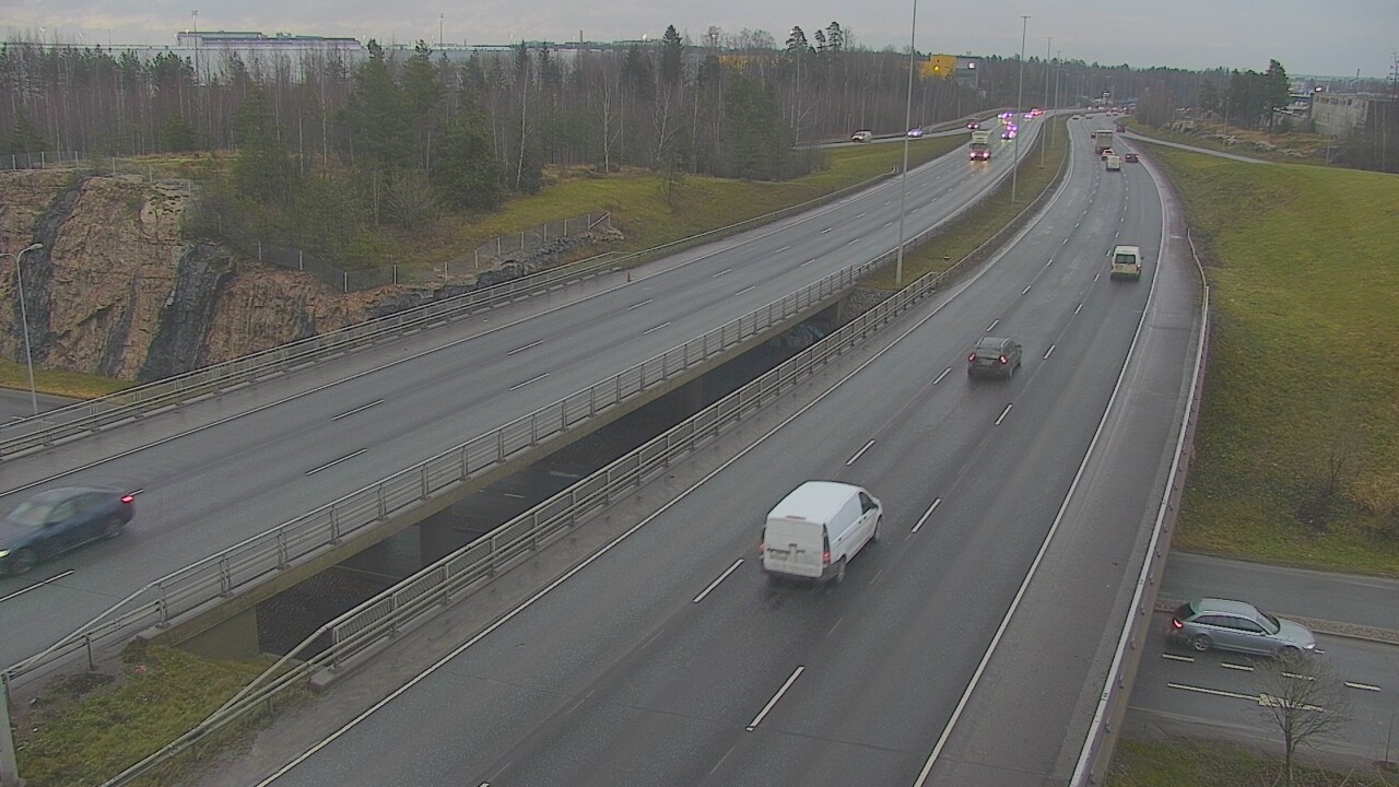Weather Camera Image Väg 50 Vanda Kalliosola, Vantaa, Uusimaa