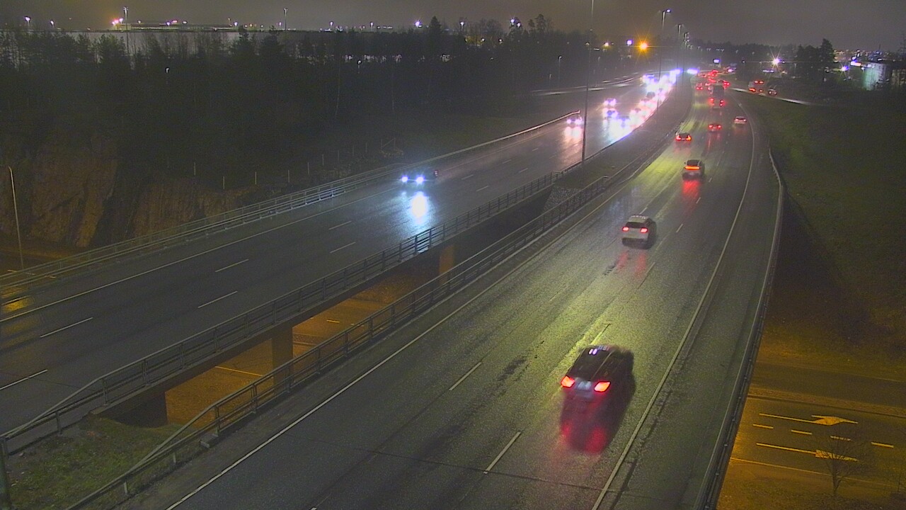 Weather Camera Image Väg 50 Vanda Kalliosola, Vantaa, Uusimaa