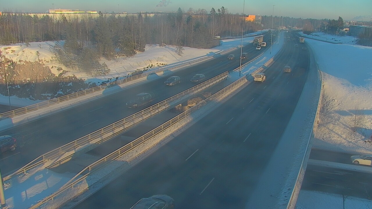 Weather Camera Image Väg 50 Vanda Kalliosola, Vantaa, Uusimaa