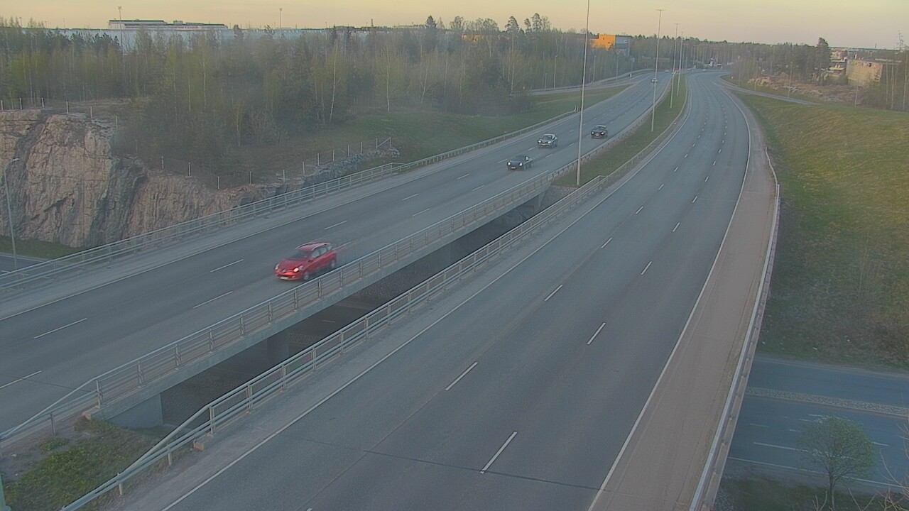 Weather Camera Image Road 50 Vantaa Kalliosola, Vantaa, Uusimaa