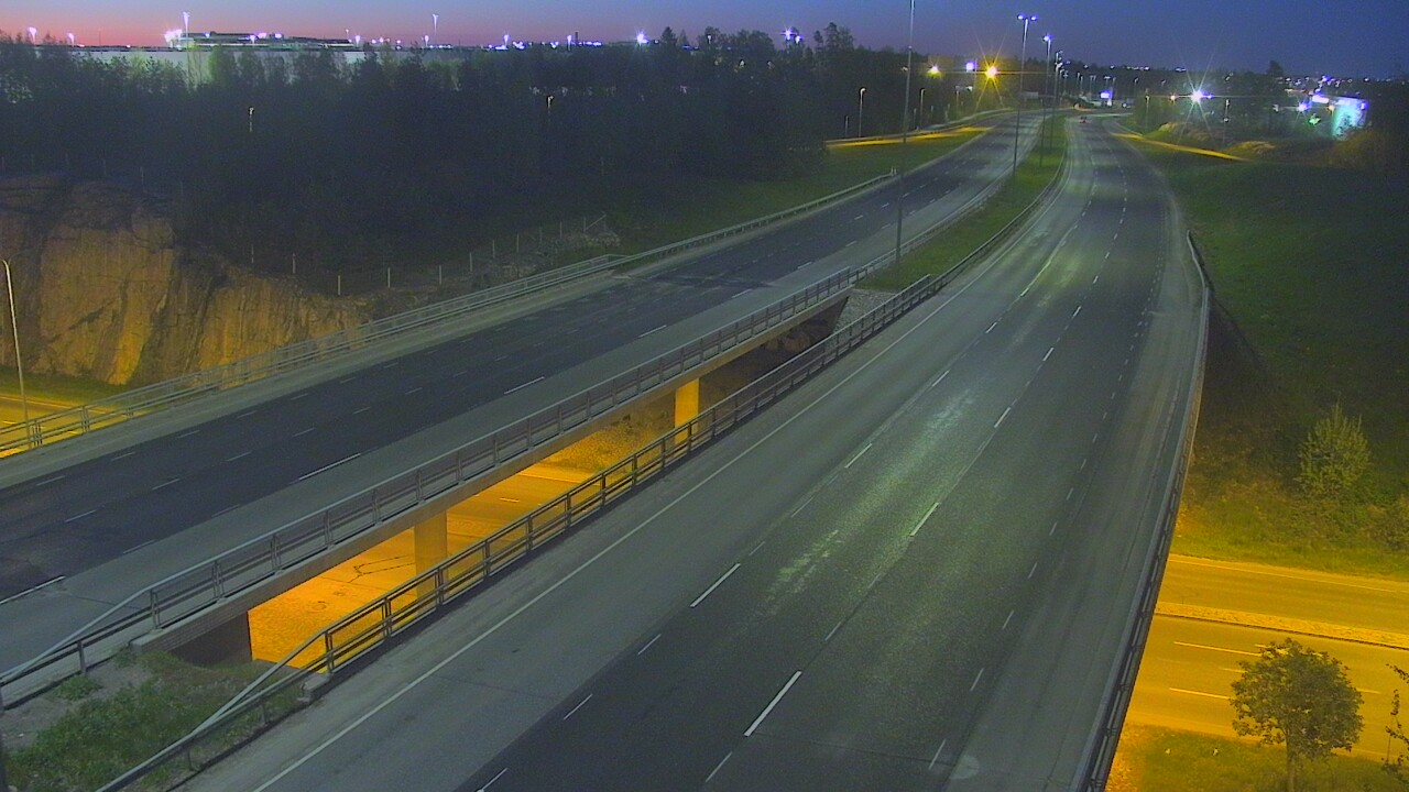 Weather Camera Image Väg 50 Vanda Kalliosola, Vantaa, Uusimaa