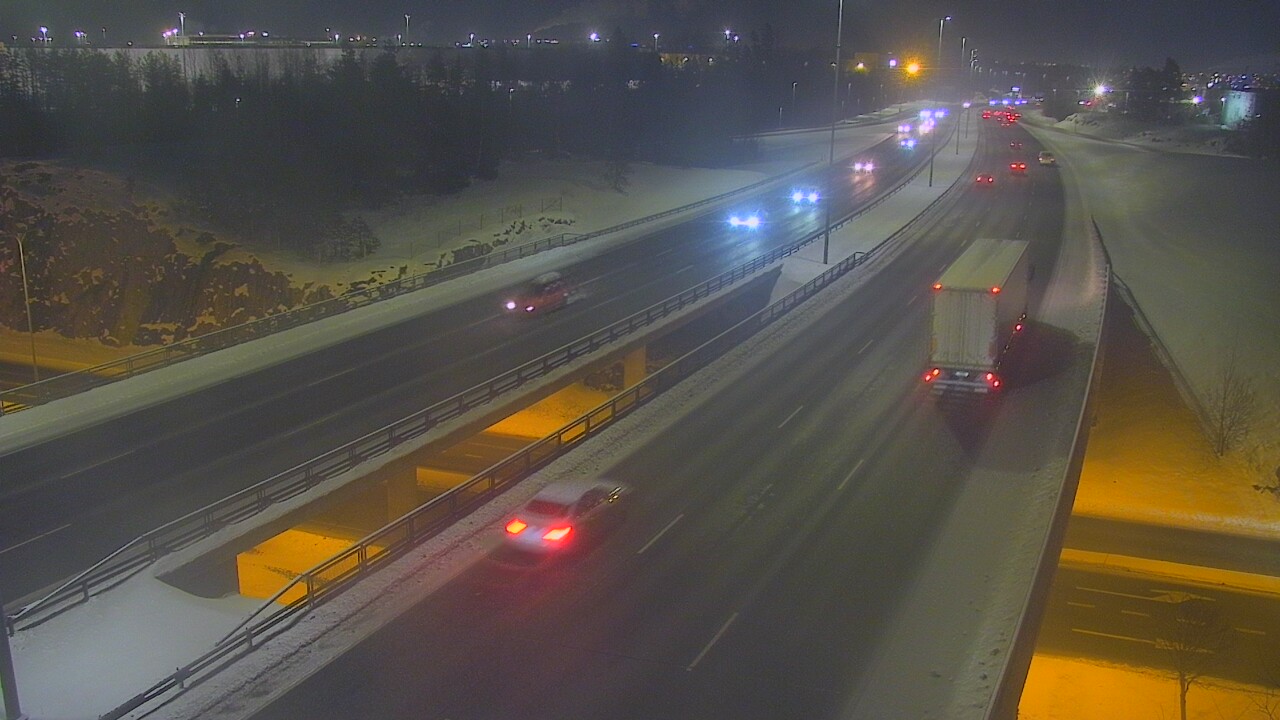 Weather Camera Image Väg 50 Vanda Kalliosola, Vantaa, Uusimaa