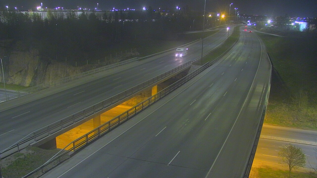 Weather Camera Image Road 50 Vantaa Kalliosola, Vantaa, Uusimaa