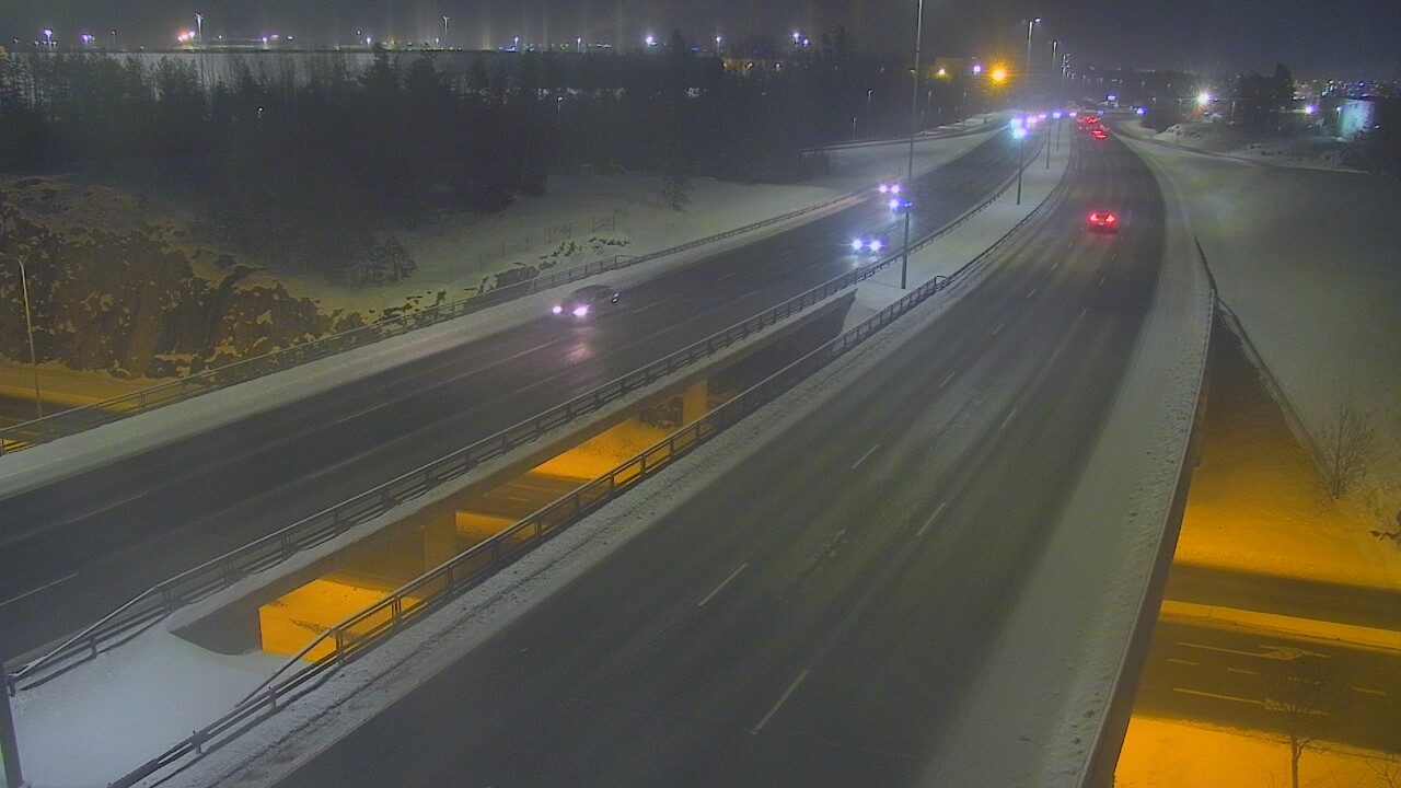 Weather Camera Image Väg 50 Vanda Kalliosola, Vantaa, Uusimaa