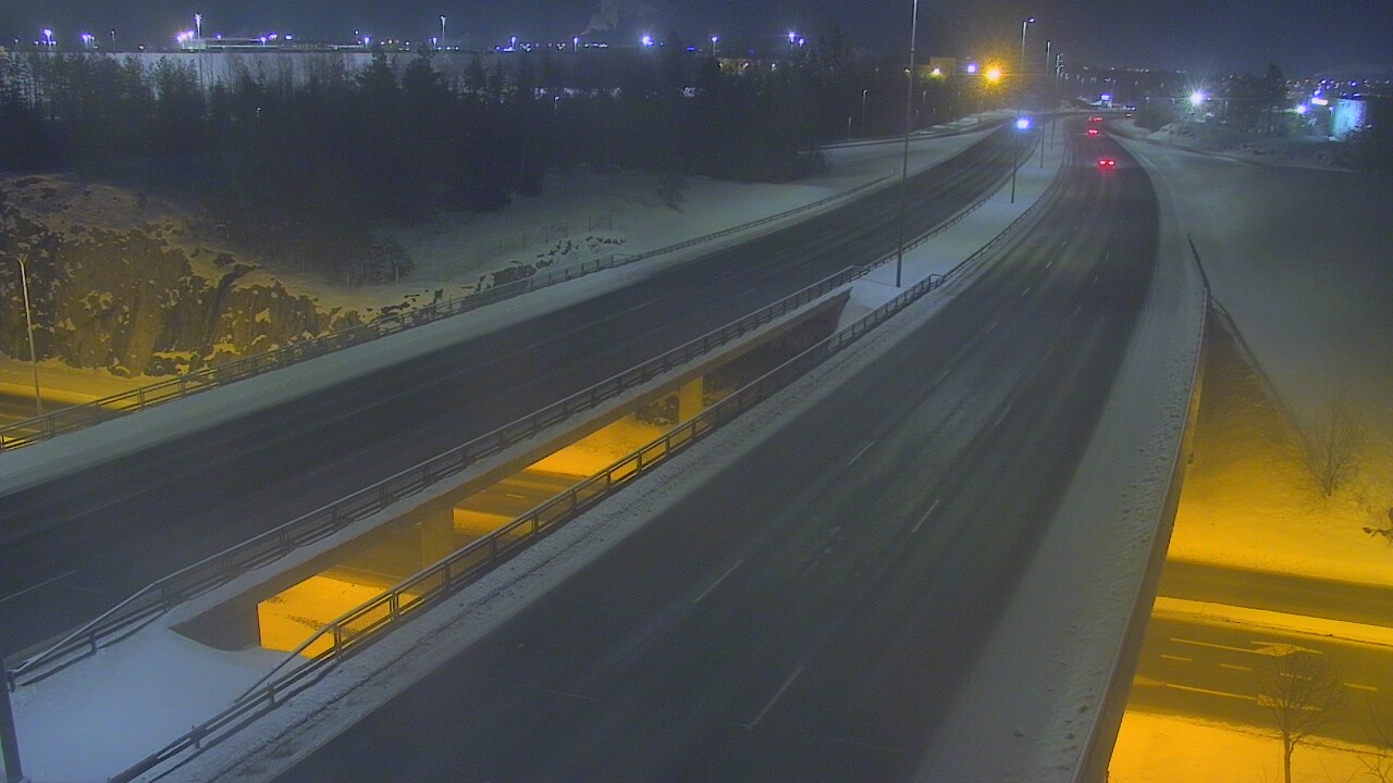 Weather Camera Image Väg 50 Vanda Kalliosola, Vantaa, Uusimaa